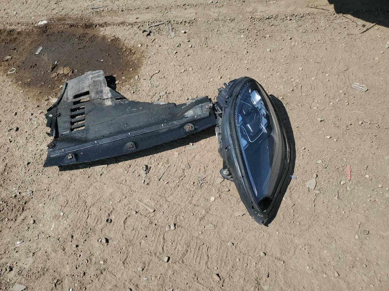 WP1AG2A56HLB50936 2017 Porsche Macan Gts