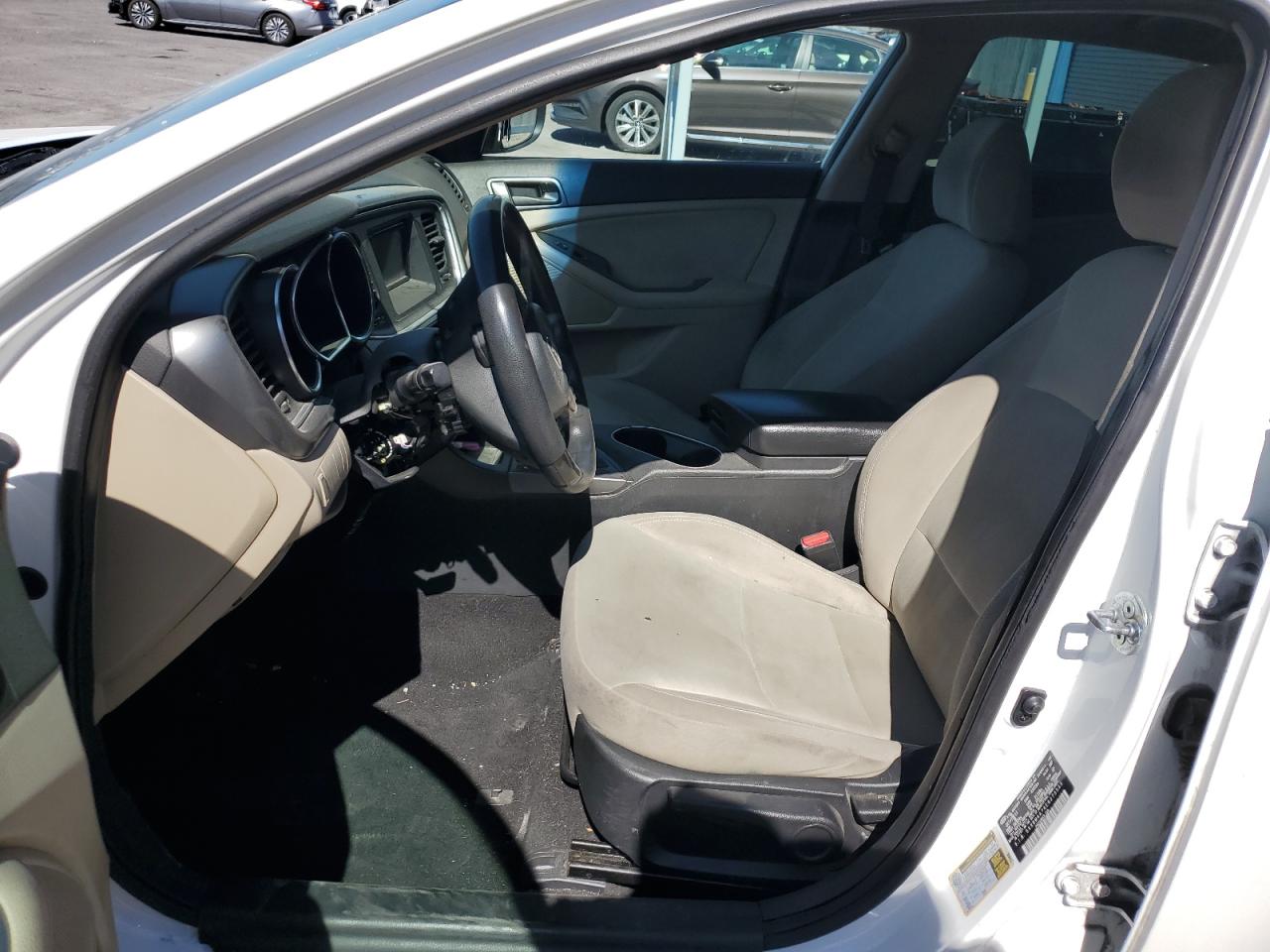 5XXGM4A74EG273549 2014 Kia Optima Lx