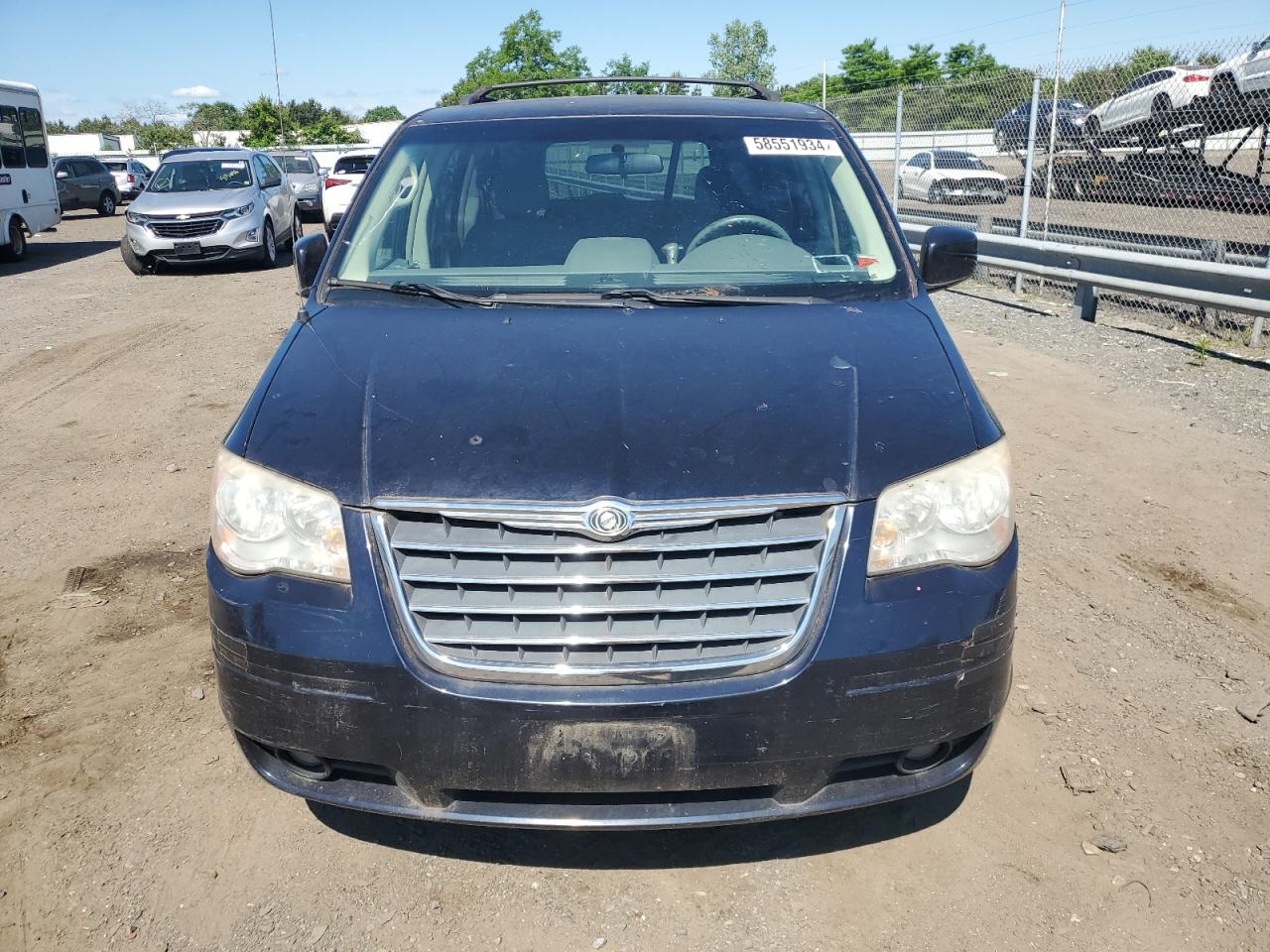 Lot #2601077007 2006 CHRYSLER 300C