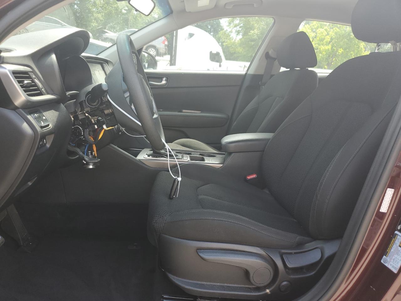 5XXGT4L31KG369552 2019 Kia Optima Lx