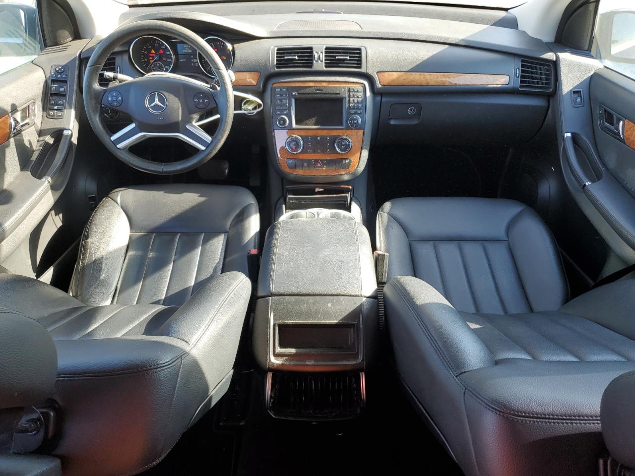 4JGCB65E49A091761 2009 Mercedes-Benz R 350 4Matic