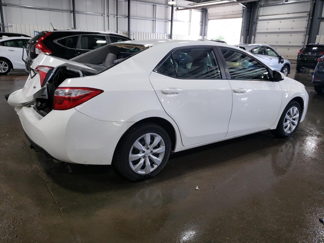 2016 Toyota Corolla L vin: 5YFBURHE2GP458253