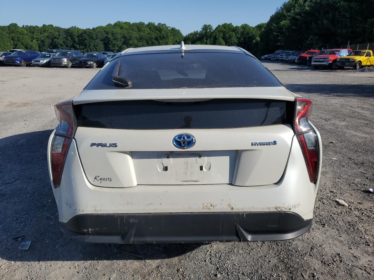 2016 Toyota Prius vin: JTDKARFU5G3008821