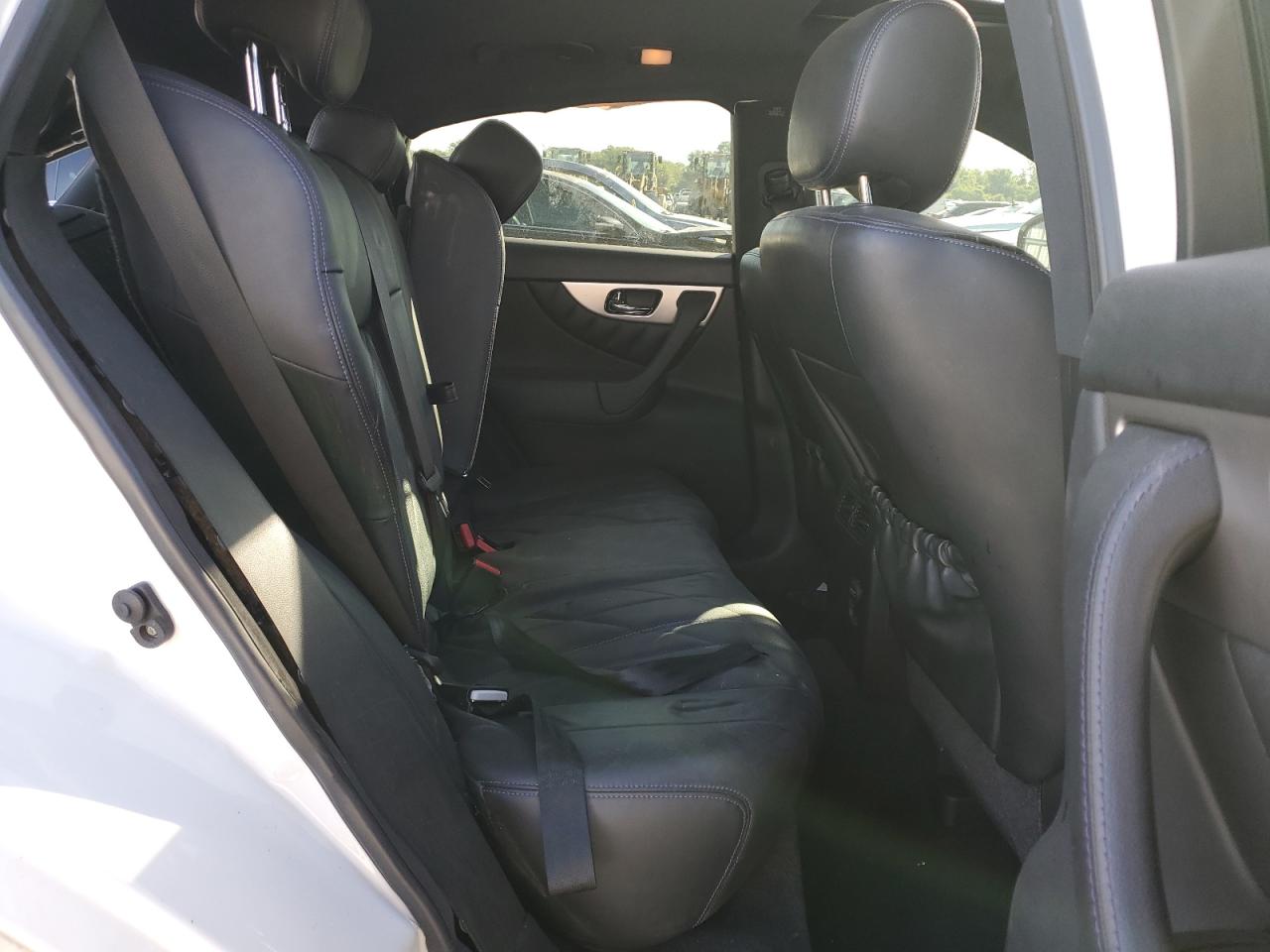 JN8CS1MW0FM481742 2015 Infiniti Qx70