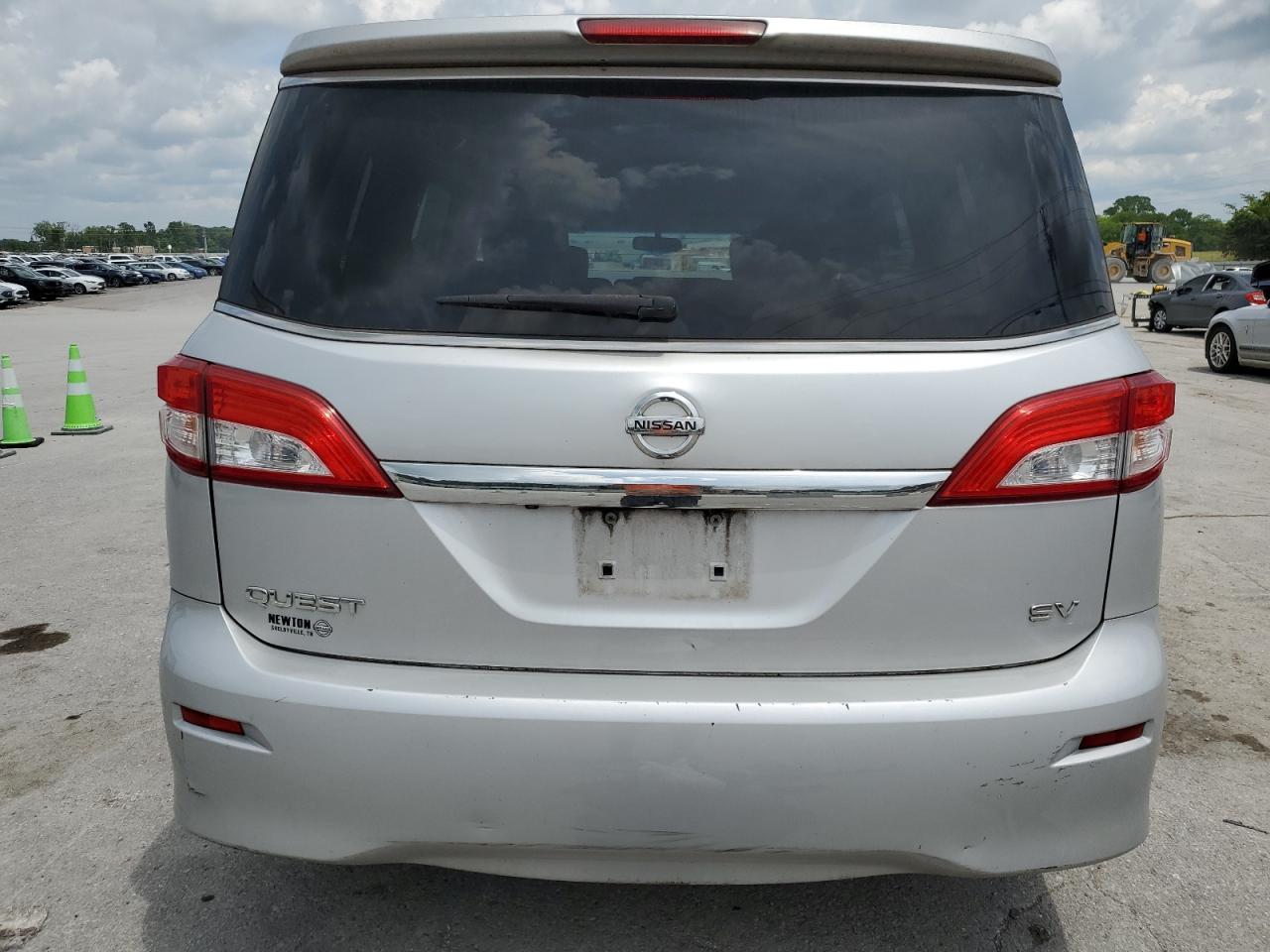 JN8AE2KP3E9108258 2014 Nissan Quest S