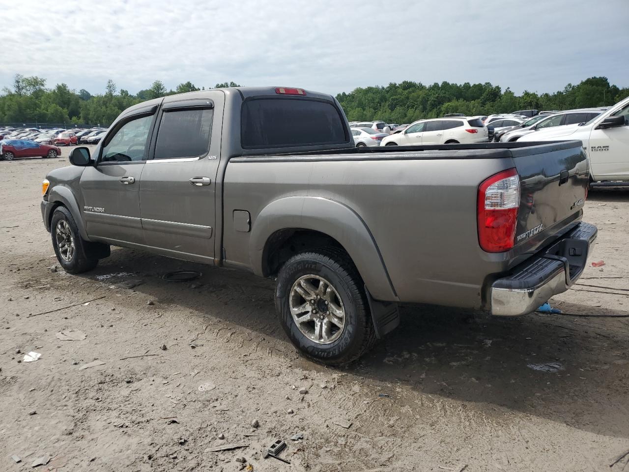 5TBDT44125S480557 2005 Toyota Tundra Double Cab Sr5