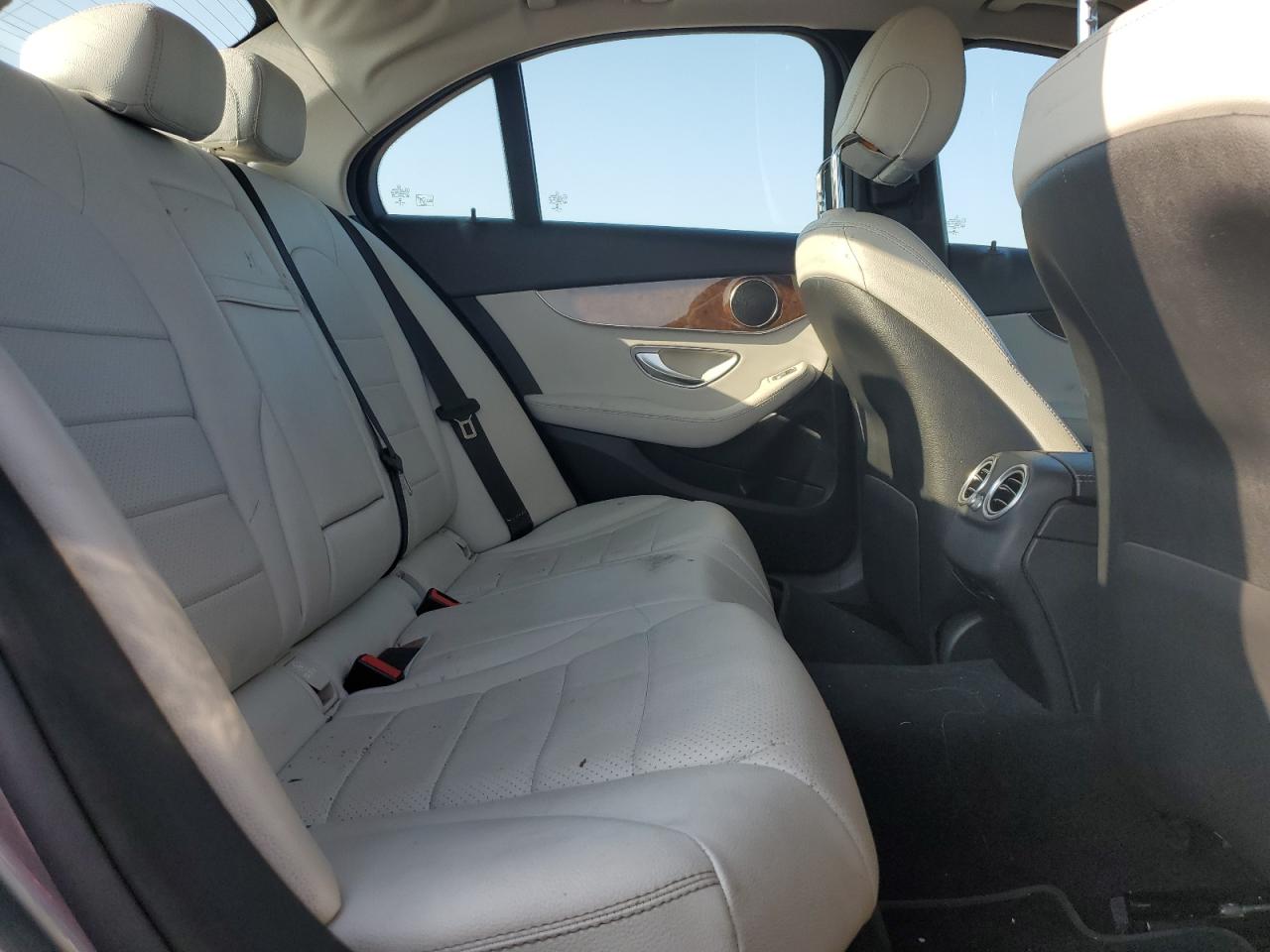 55SWF4JB1JU276219 2018 Mercedes-Benz C 300