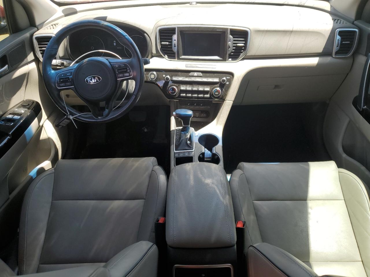 KNDPNCAC4J7479302 2018 Kia Sportage Ex