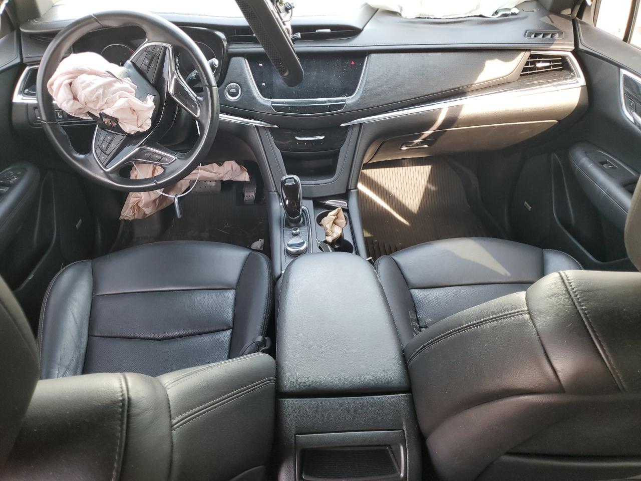 1GYKNCR46LZ152392 2020 Cadillac Xt5 Premium Luxury