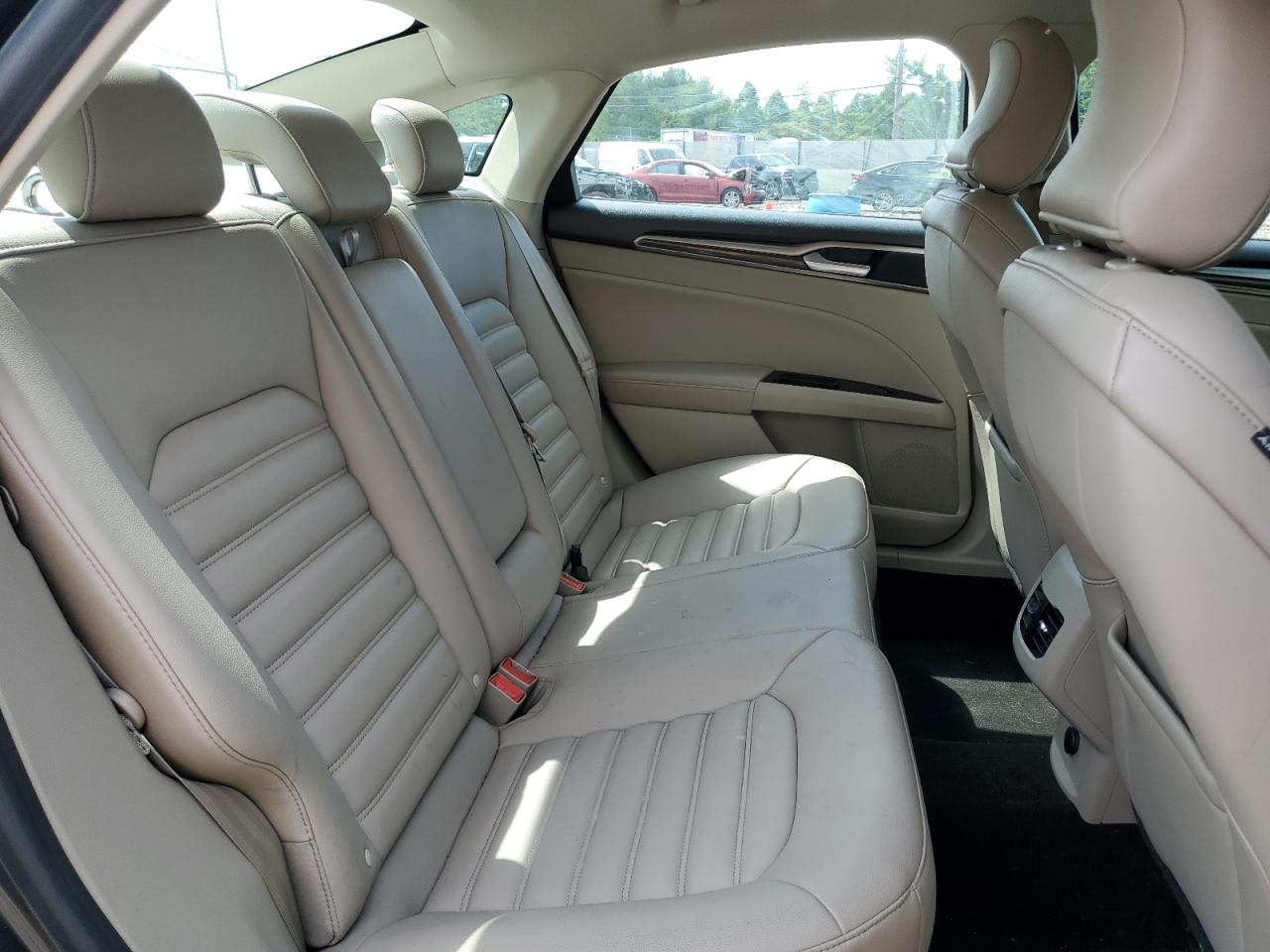 3FA6P0MU0KR192628 FORD FUSION 2019