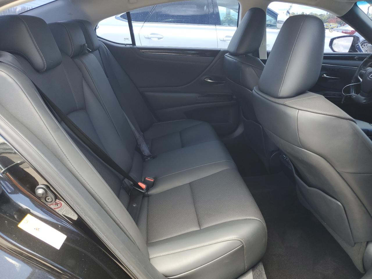 58ABZ1B13KU010192 2019 Lexus Es 350