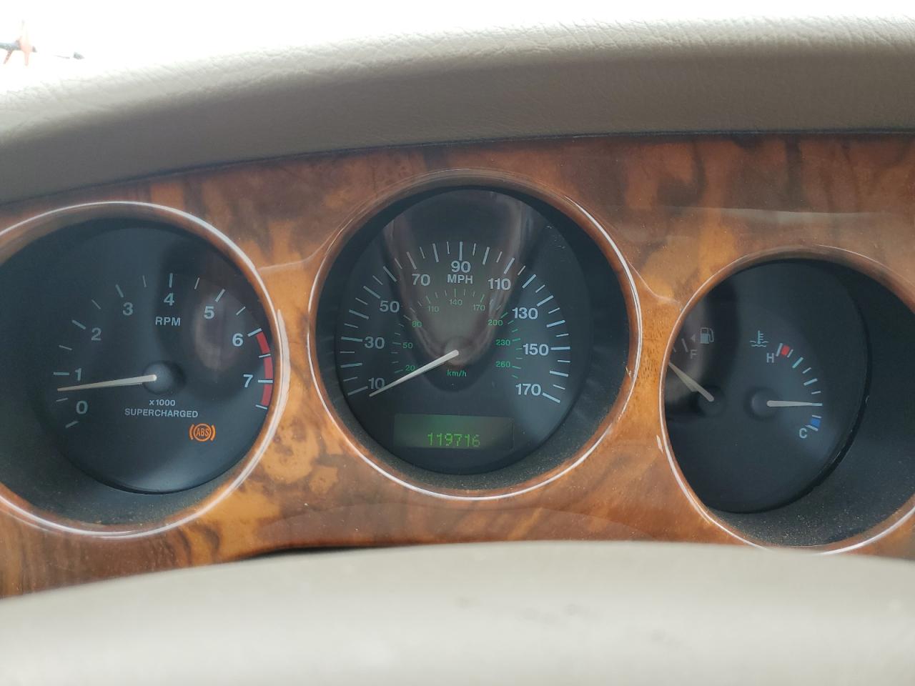 SAJDA42B11PA16189 2001 Jaguar Xkr