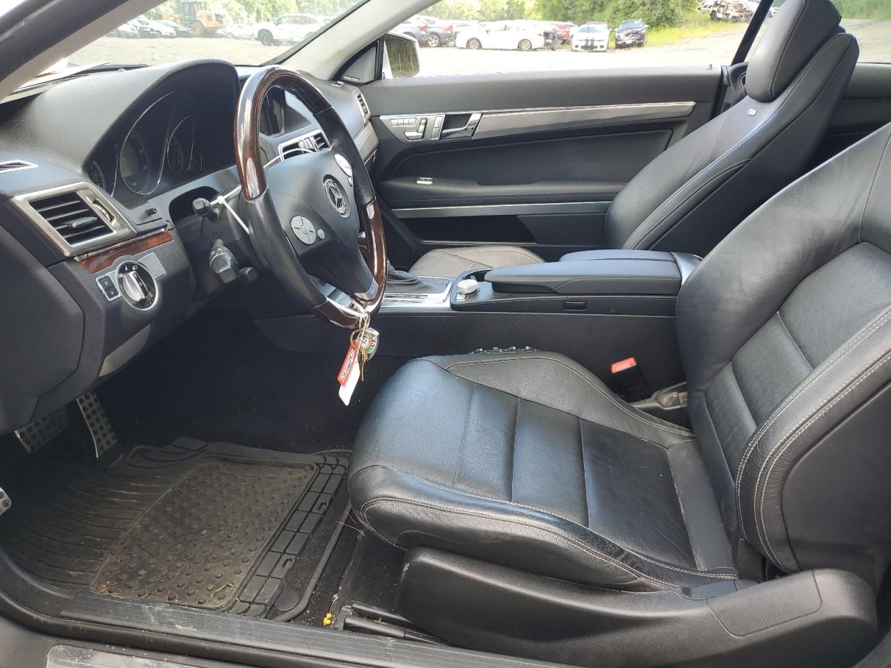 WDDKJ5GB4BF068303 2011 Mercedes-Benz E 350