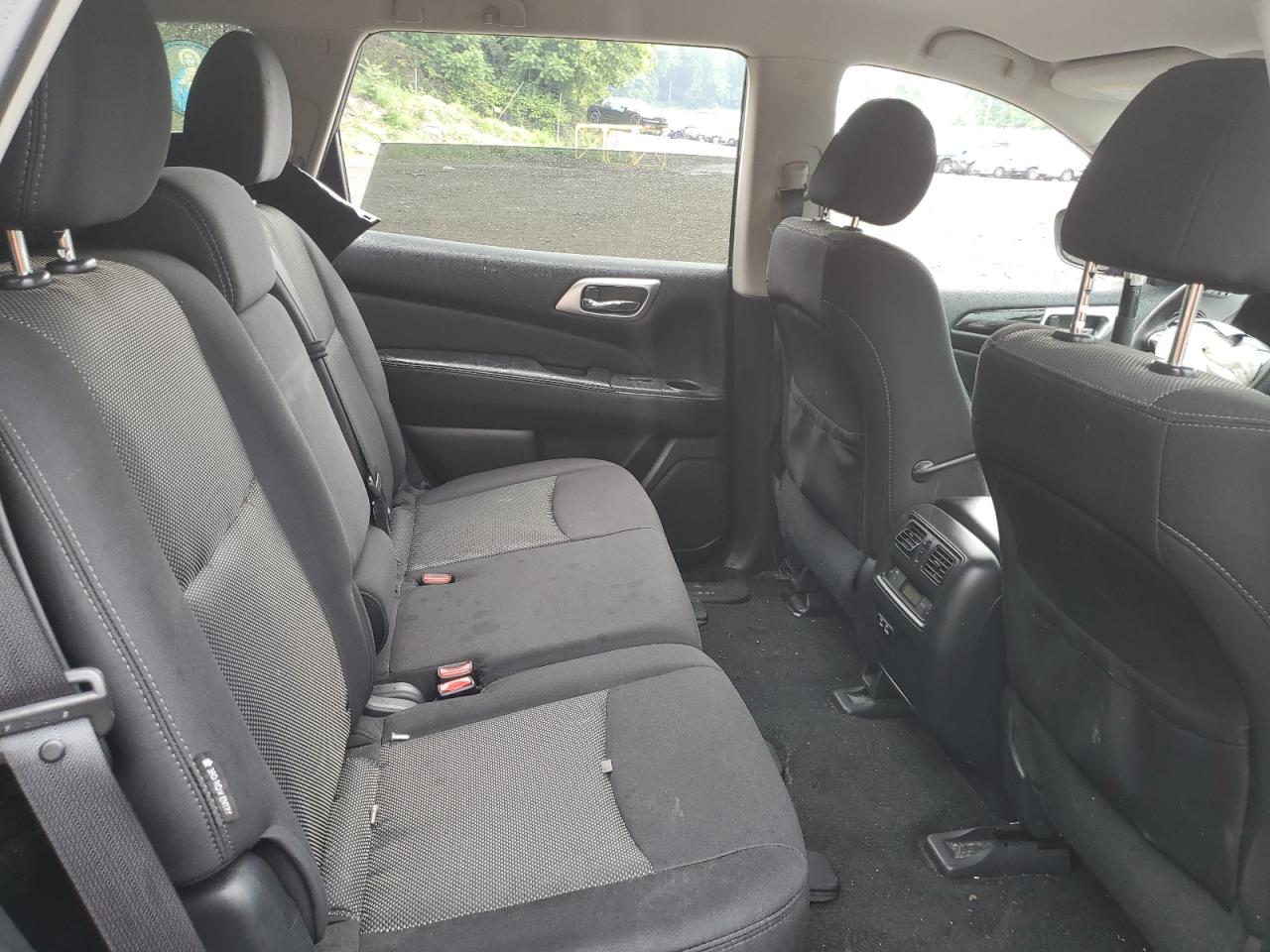 5N1DR2MM6KC642235 2019 Nissan Pathfinder S