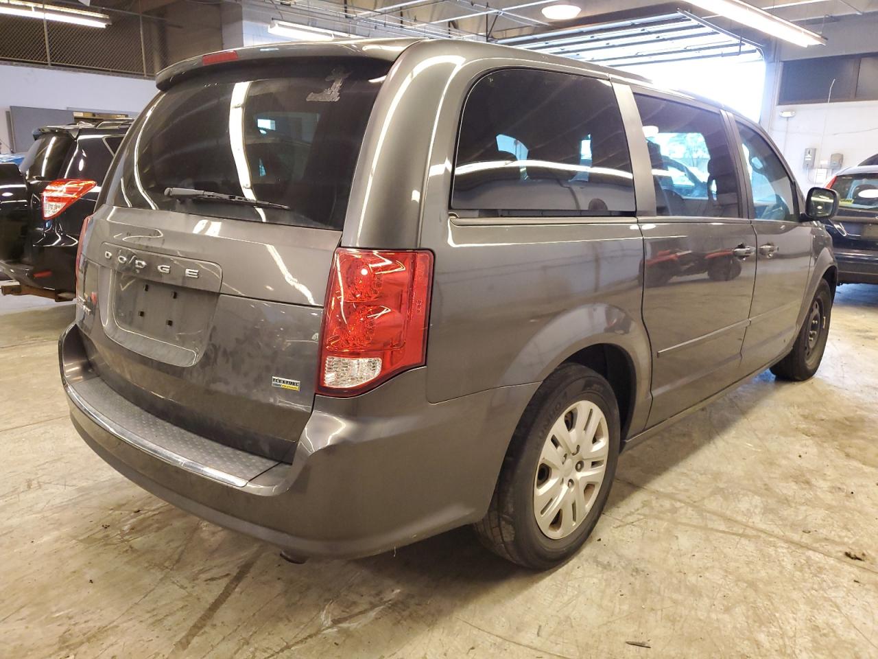 2C4RDGBG0GR360898 2016 Dodge Grand Caravan Se