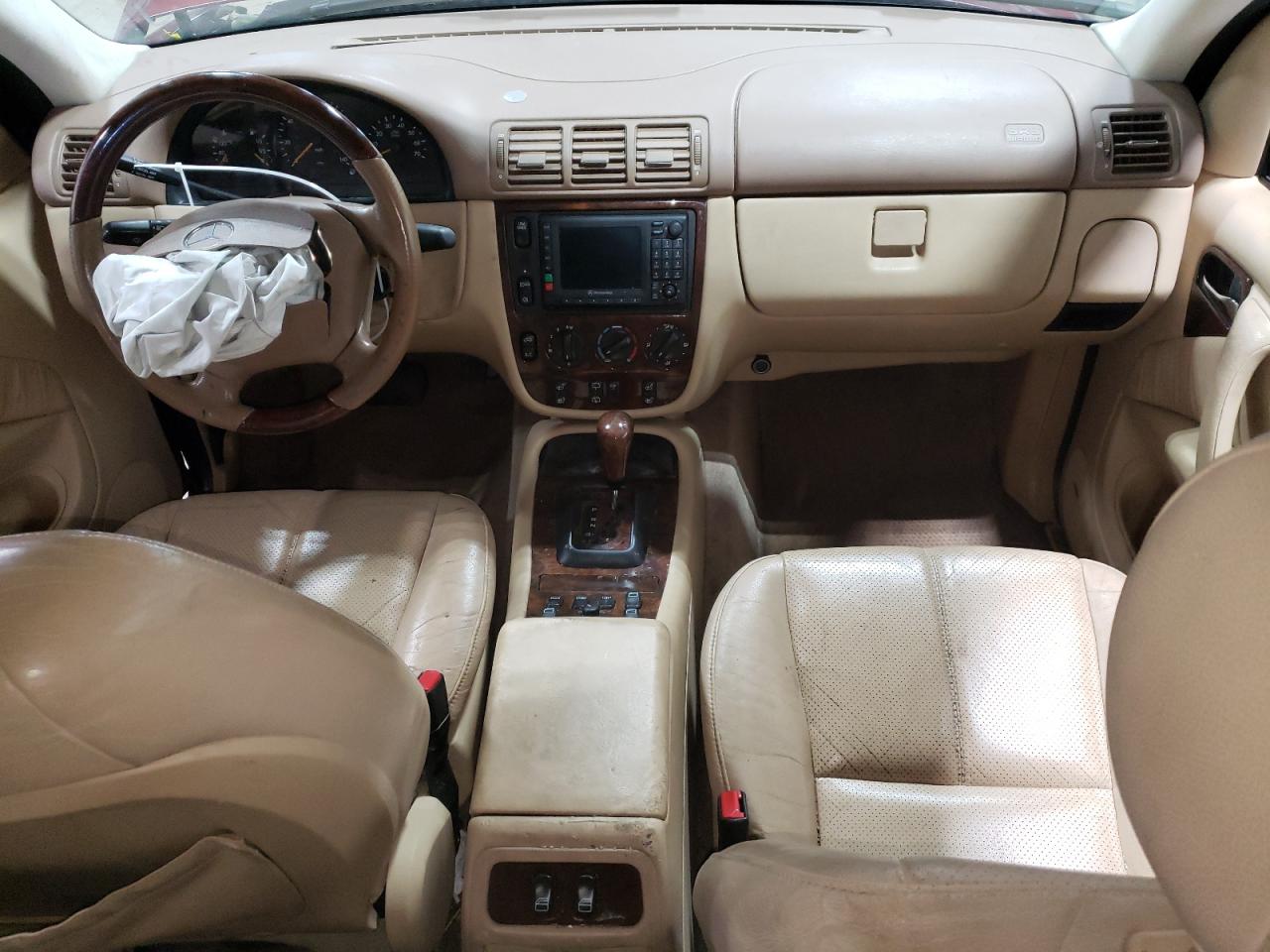 4JGAB54E41A233050 2001 Mercedes-Benz Ml 320