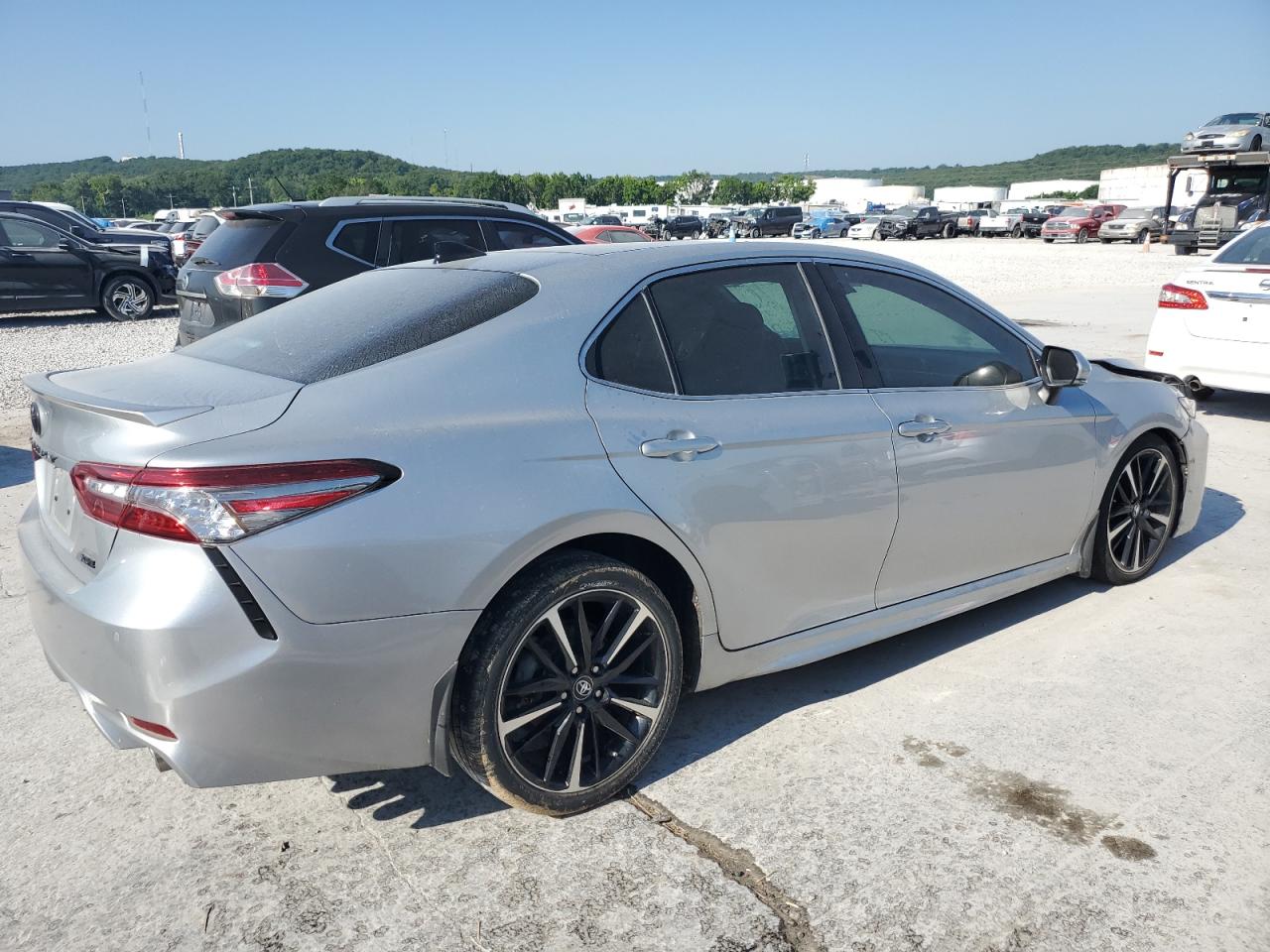 2018 Toyota Camry Xse vin: 4T1BZ1HK9JU502585