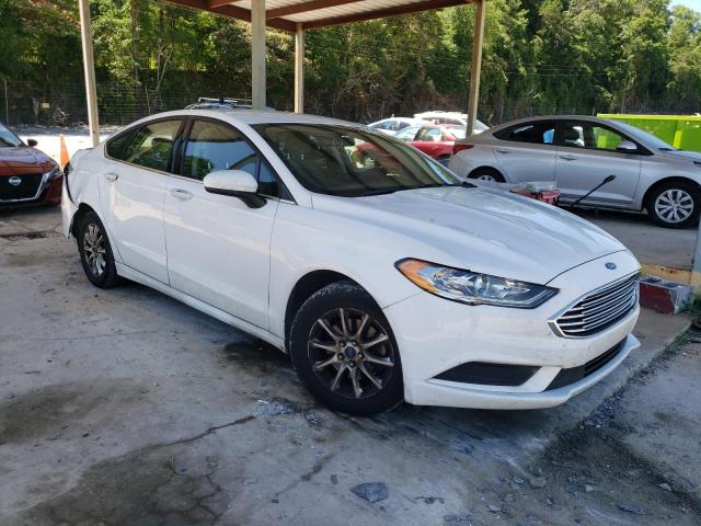 2017 Ford Fusion S VIN: 3FA6P0G72HR211887 Lot: 56293924