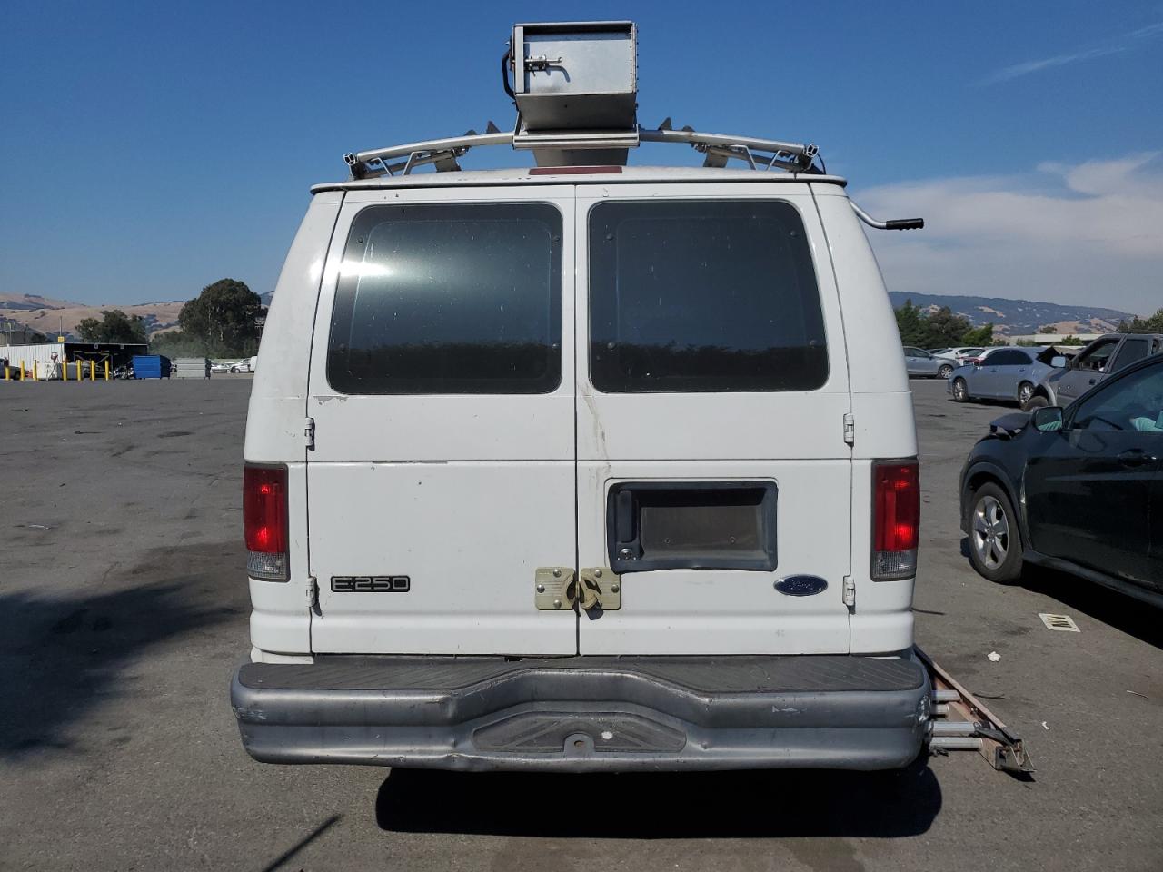 1FTNE24L74HB40514 2004 Ford Econoline E250 Van