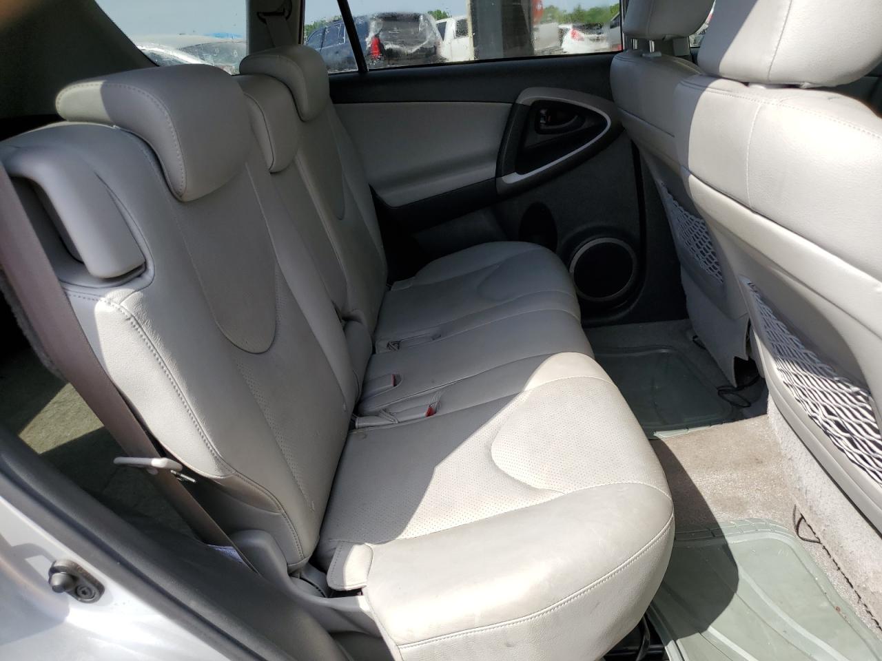 JTMZD31VX86067415 2008 Toyota Rav4 Limited