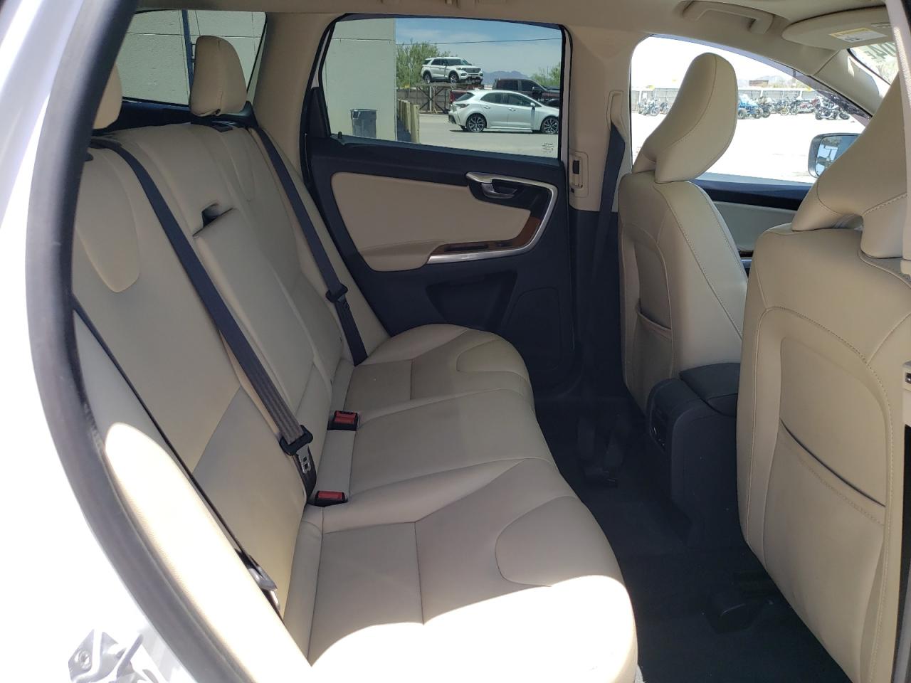 YV440MRUXH2093136 2017 Volvo Xc60 T5 Inscription