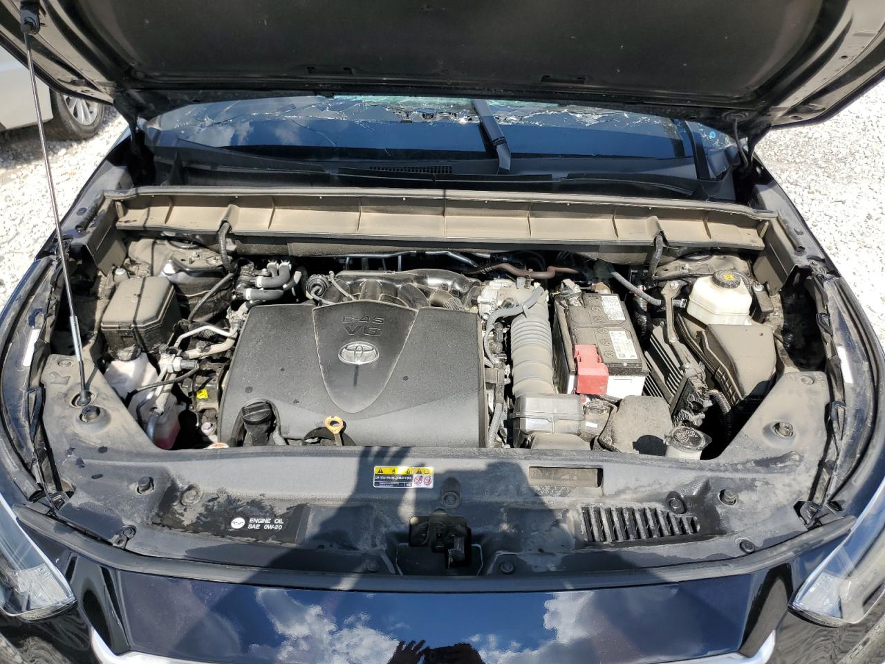 5TDGZRAH8NS125488 2022 Toyota Highlander Xle