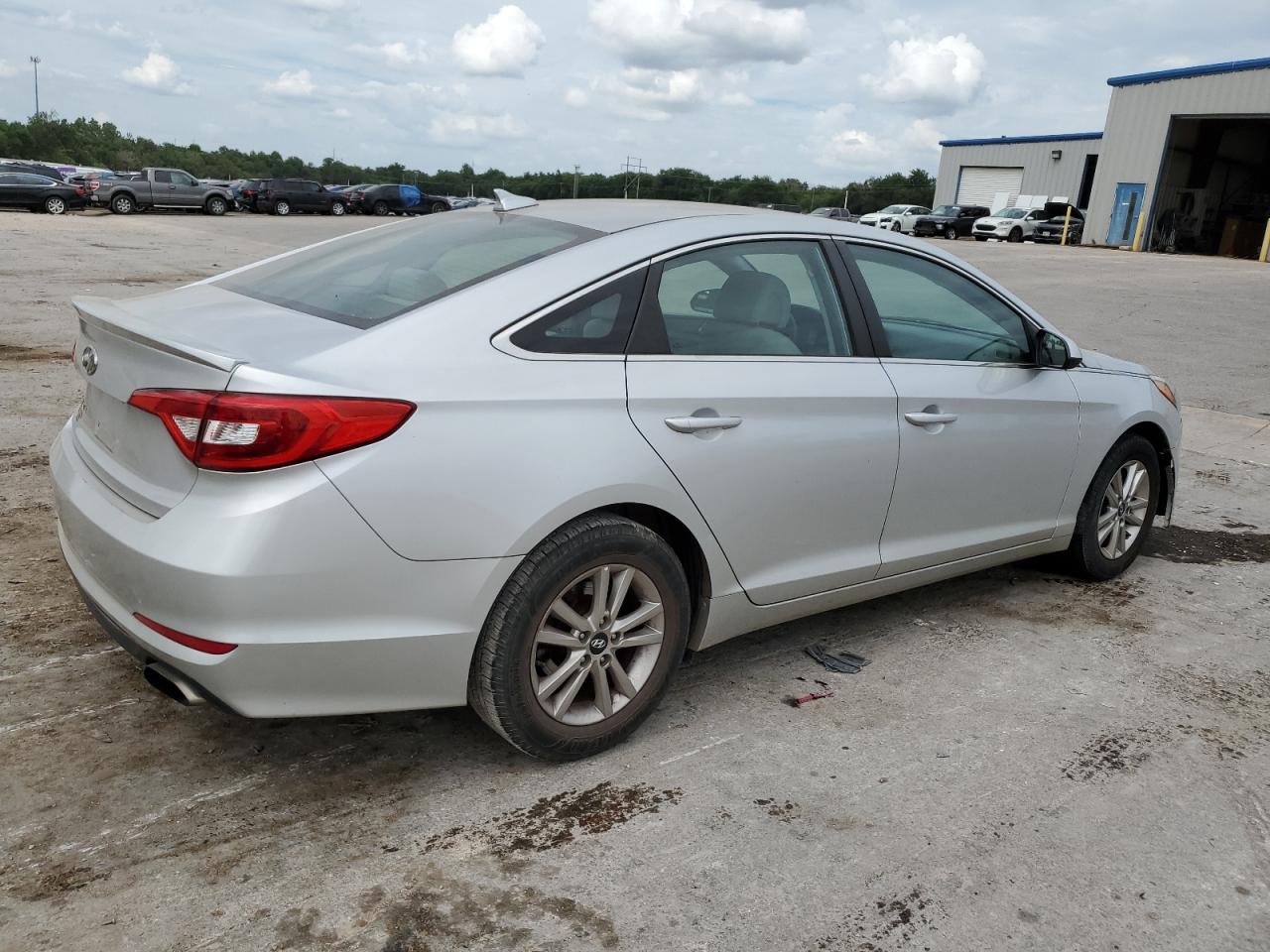 5NPE24AF0HH530560 2017 Hyundai Sonata Se