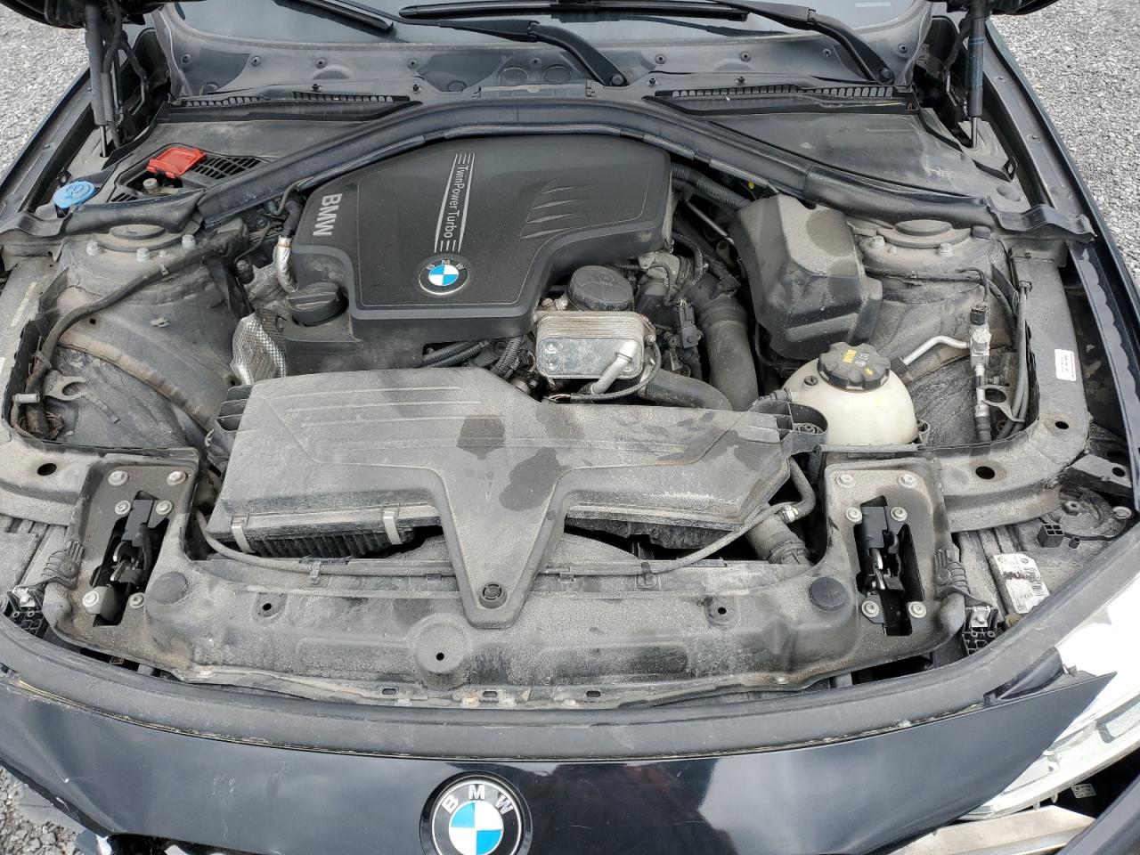 WBA8E5G53HNU22780 2017 BMW 320 Xi