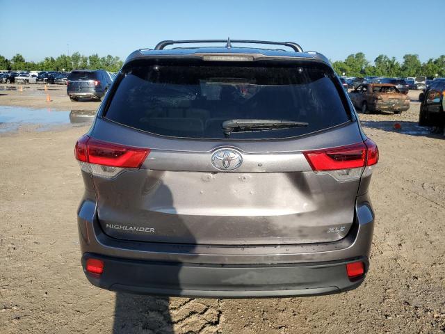 2019 Toyota Highlander Se VIN: 5TDKZRFH2KS299975 Lot: 57956094