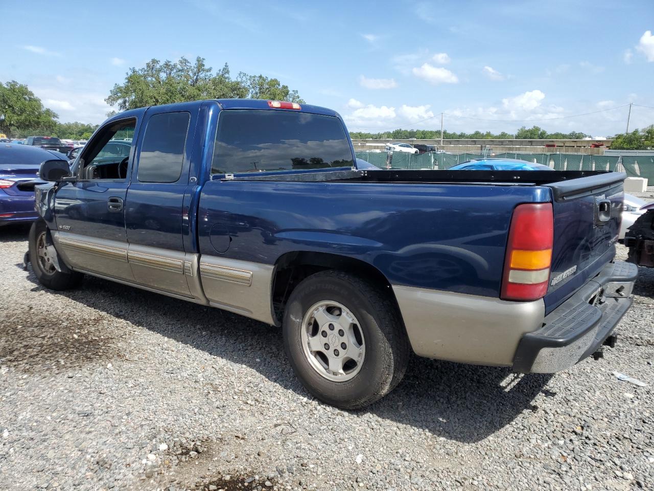 2GCEC19V321316369 2002 Chevrolet Silverado C1500