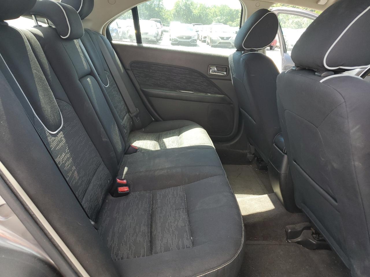 3FAHP0HG9BR140007 2011 Ford Fusion Se