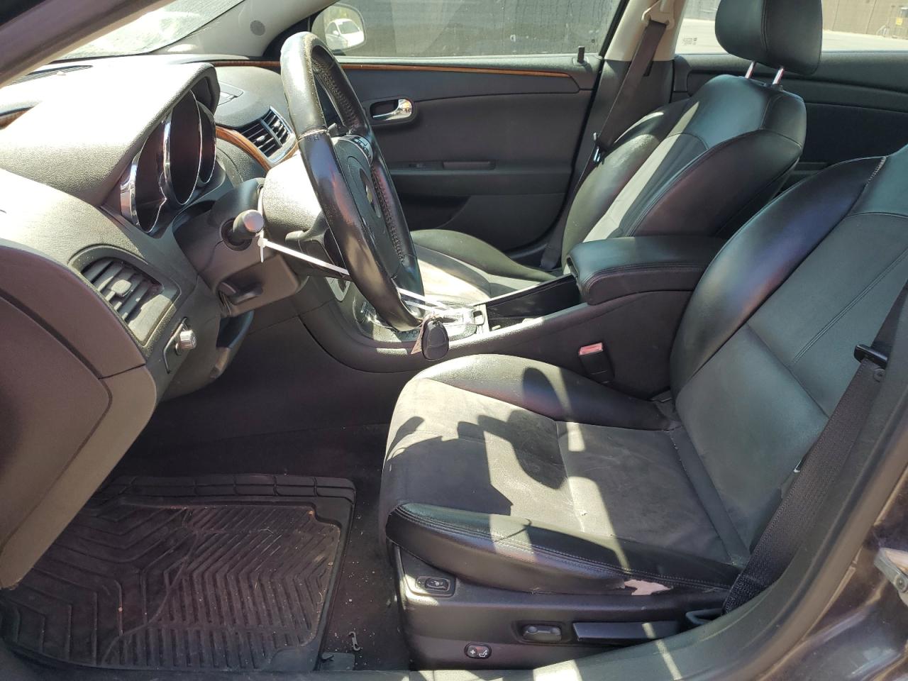 1G1ZD5E77A4135414 2010 Chevrolet Malibu 2Lt