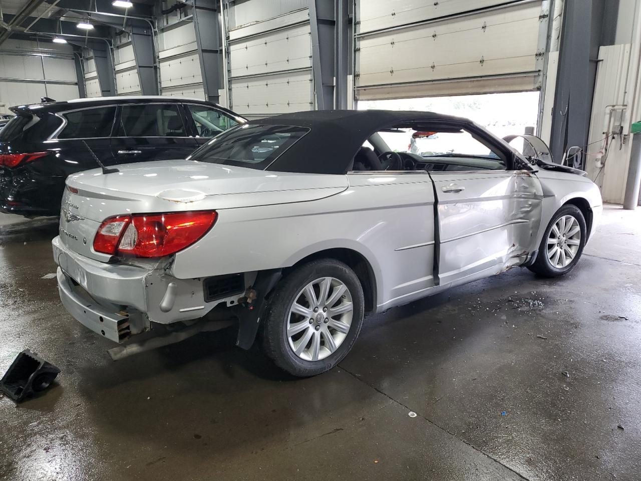 1C3BC5ED2AN156154 2010 Chrysler Sebring Touring