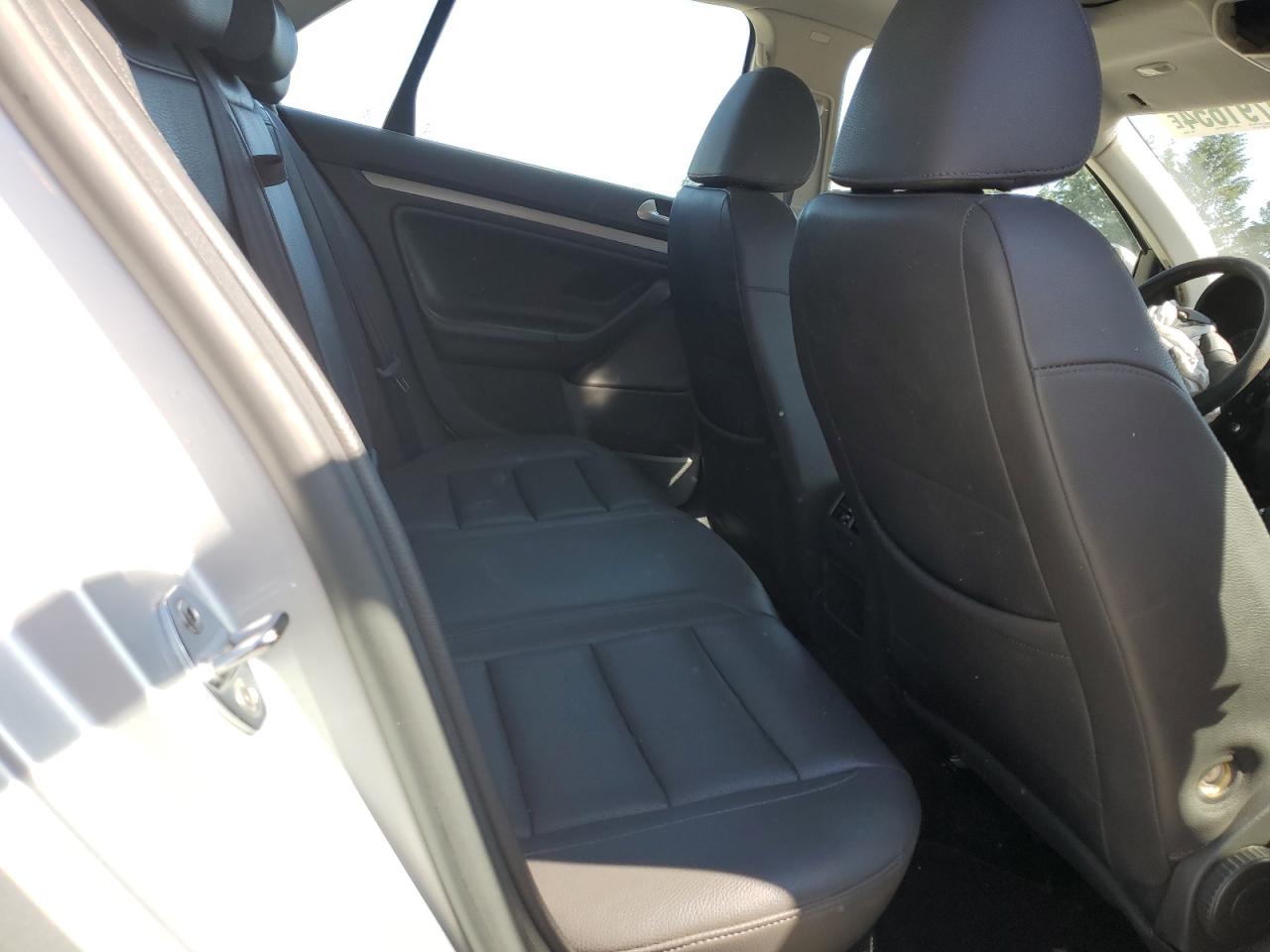 3VWEG71KX7M196804 2007 Volkswagen Jetta Wolfsburg