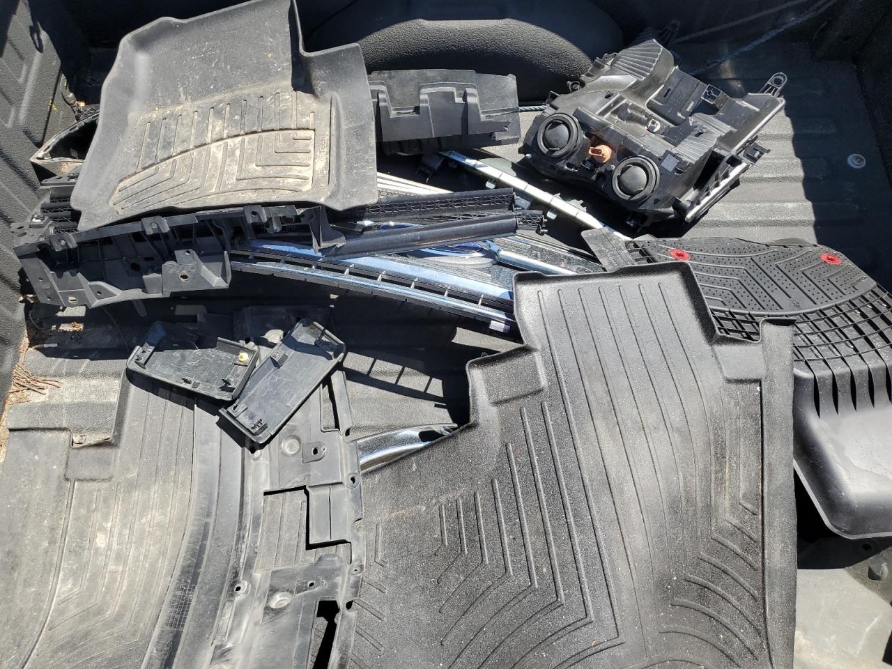 1FTFX1E59JKE20877 2018 Ford F150 Super Cab