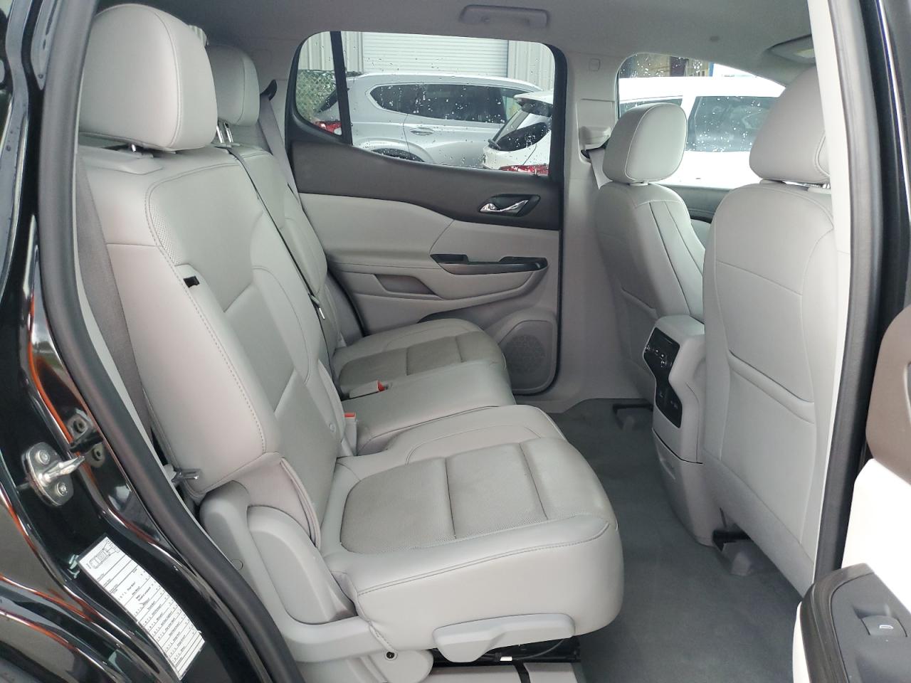 1GKKNML42PZ131585 2023 GMC Acadia Slt