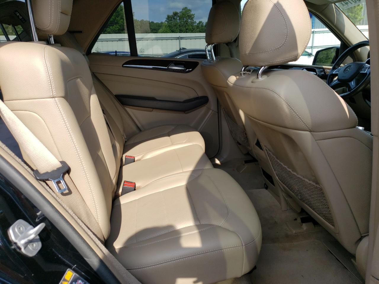 4JGDA5HB1EA302976 2014 Mercedes-Benz Ml 350 4Matic