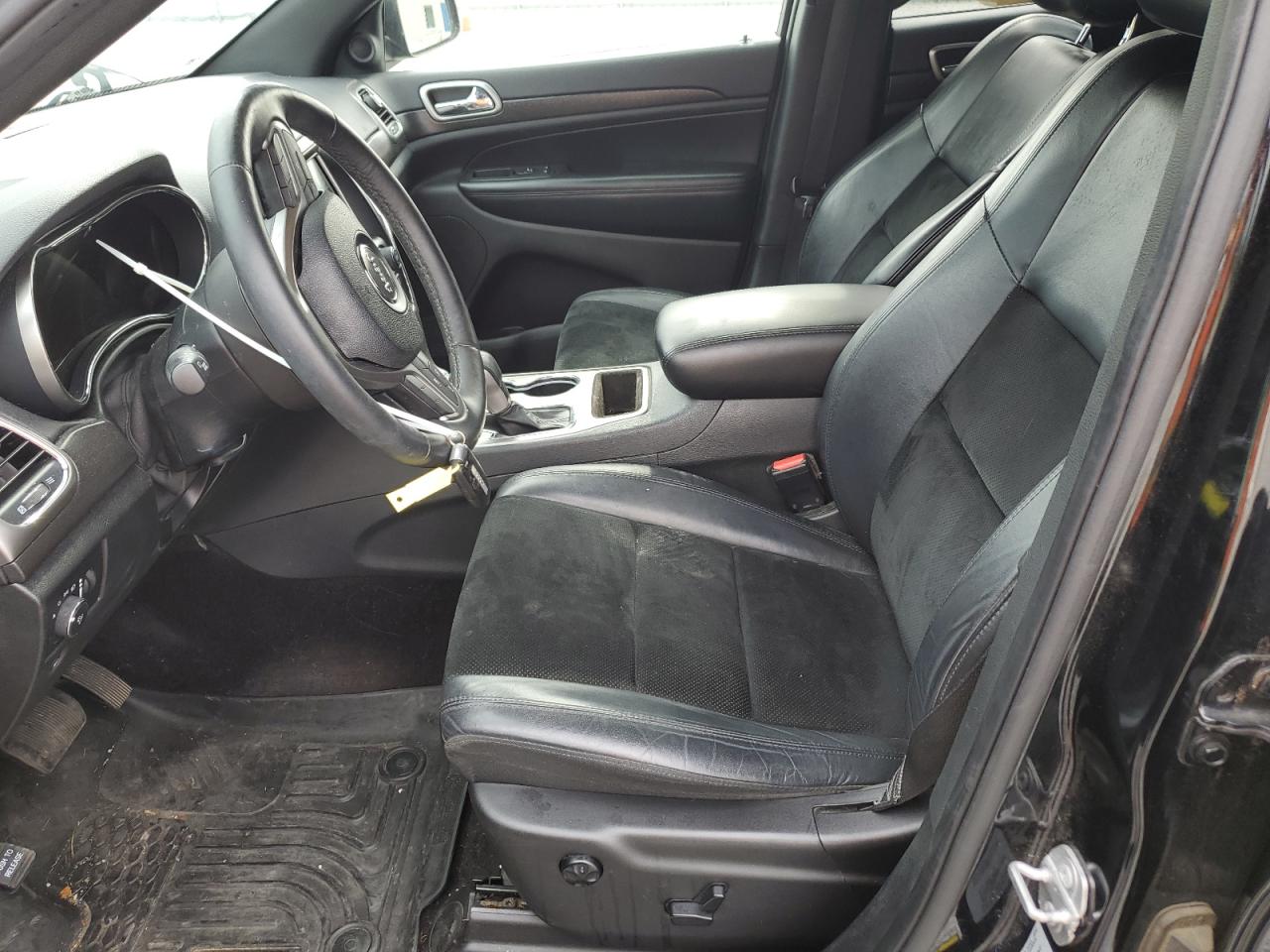 1C4RJFAG7HC734079 2017 Jeep Grand Cherokee Laredo