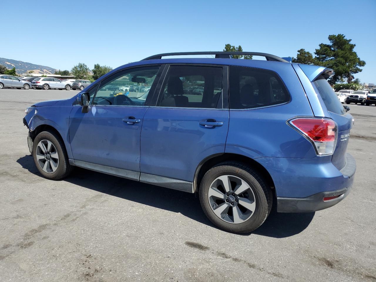 2018 Subaru Forester 2.5I Limited vin: JF2SJARC8JH603579