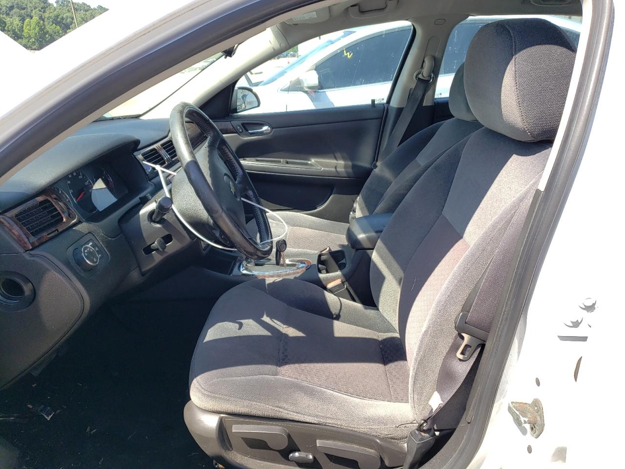 2G1WB5E33C1158984 2012 Chevrolet Impala Lt