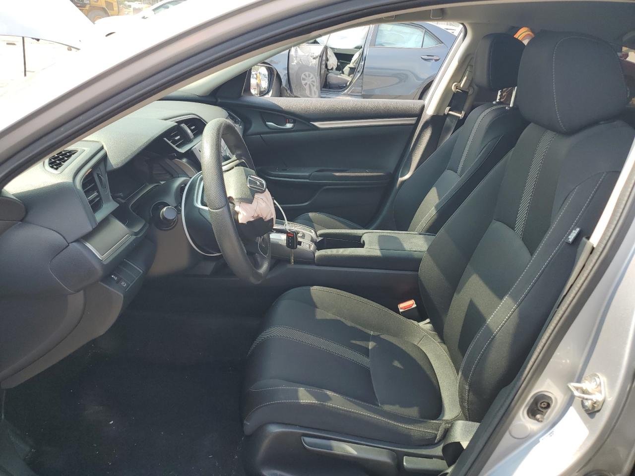 2HGFC2F54HH518461 2017 Honda Civic Lx 2HGFC2F54HH518461 2017 Honda Civic Lx