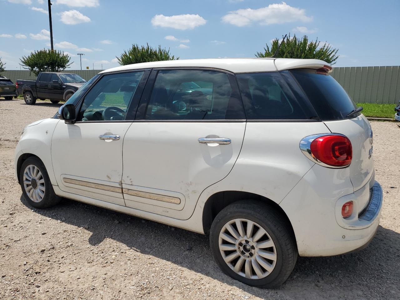 2015 Fiat 500L Lounge vin: ZFBCFACH8FZ030101