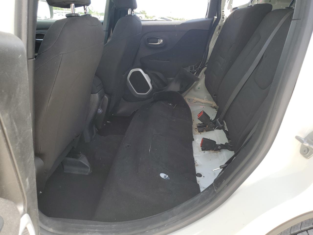 ZACCJABB8JPH57870 2018 Jeep Renegade Latitude