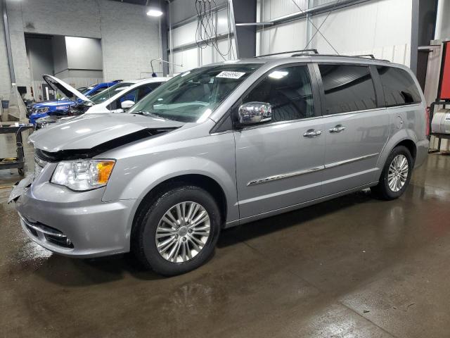 2015 CHRYSLER TOWN & COU - 2C4RC1CG7FR529439