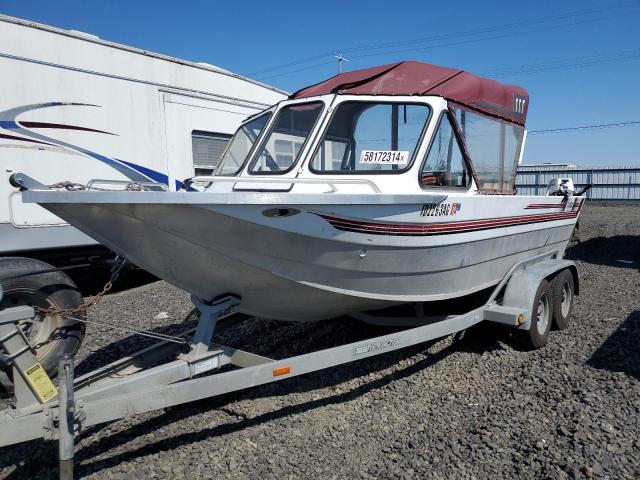 BOAT W/TRAILER 1998 white   WFE00691H798 photo #3