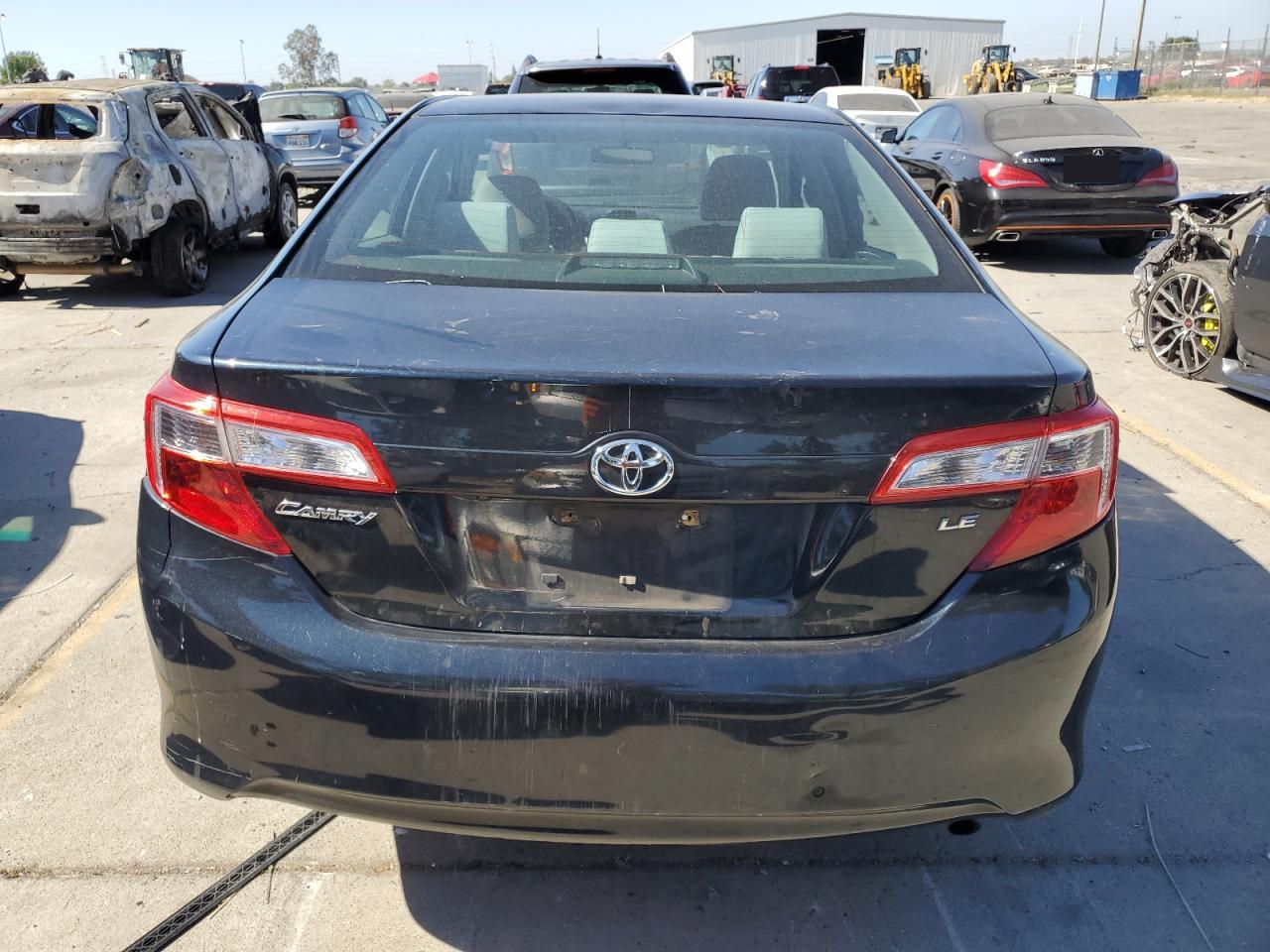 2014 Toyota Camry L vin: 4T1BF1FK3EU413189