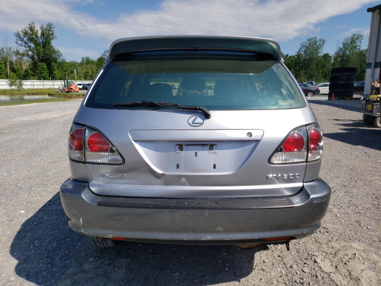 JTJHF10U710193210 2001 Lexus Rx 300