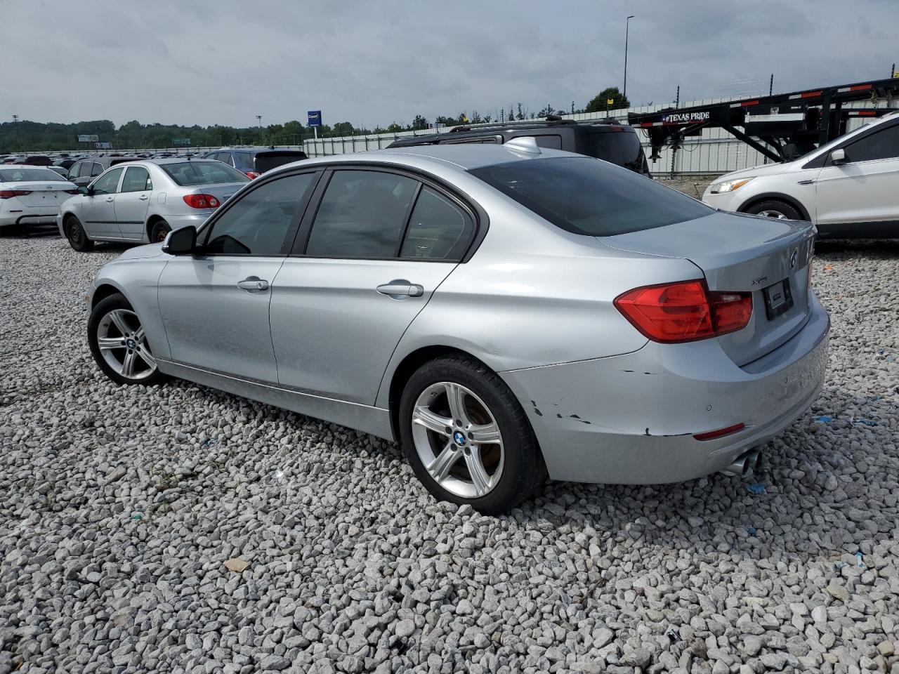 2015 BMW 328 Xi vin: WBA3B3C59FF547237