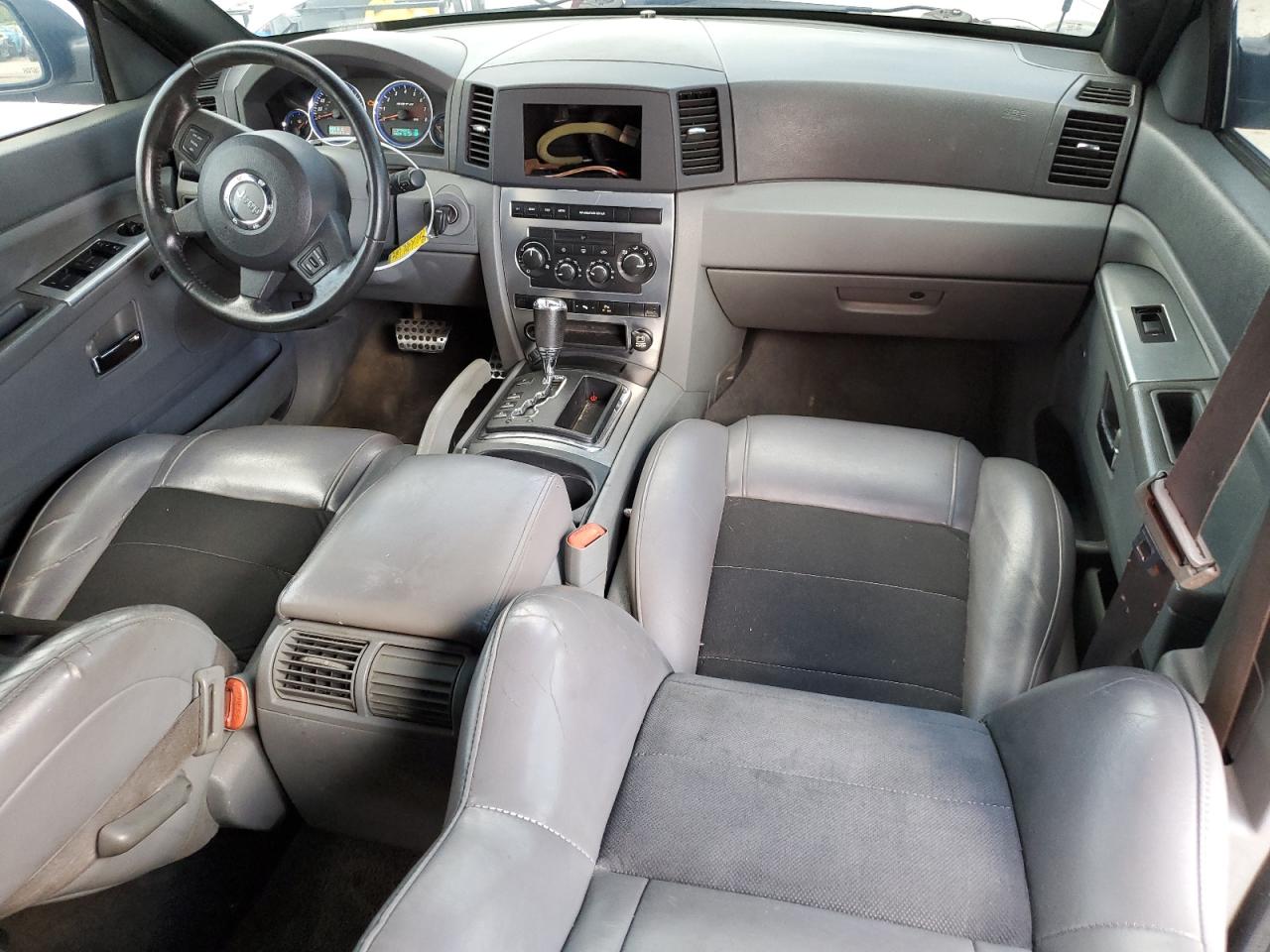 1J8HR78357C513116 2007 Jeep Grand Cherokee Srt-8