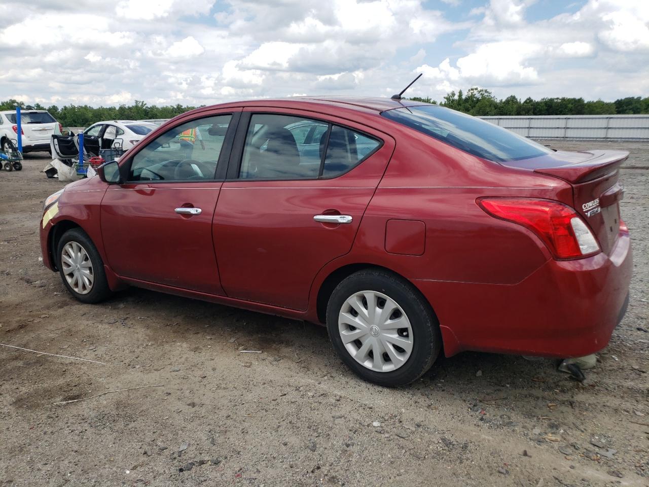 3N1CN7AP4HK469750 2017 Nissan Versa S